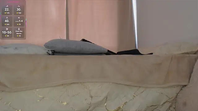 Trissa Benson online show from February 8, 3:10 pm