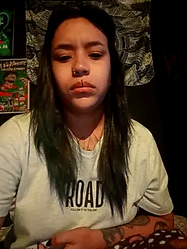 Snapshot of Isis_Bathory chatting on November 9, 11:47 am Isis Bathory online show from November 9, 11:47 am