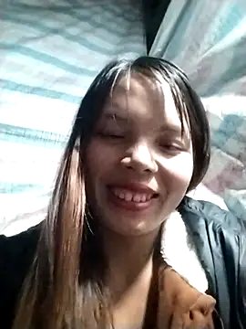 Snapshot of rickkis2k chatting on December 4, 1:21 pm rickkis2k online show from December 4, 1:21 pm