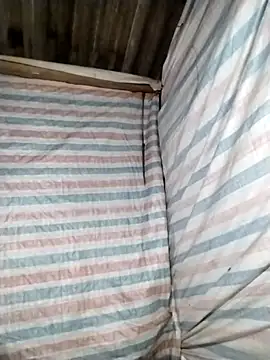 Snapshot of rickkis2k chatting on November 11, 9:53 pm rickkis2k online show from November 11, 9:53 pm