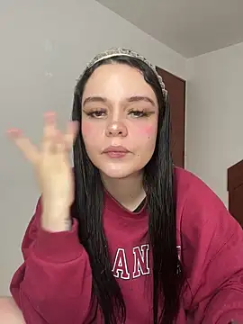 Selena Roa online show from February 2, 6:07 pm