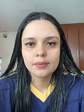 Selena Roa online show from May 7, 2:31 pm