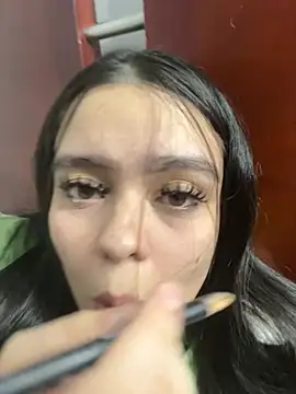 Selena Roa online show from April 13, 11:20 pm