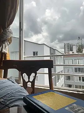 Snapshot of Selena_Roa chatting on November 19, 4:18 pm Selena Roa online show from November 19, 4:18 pm