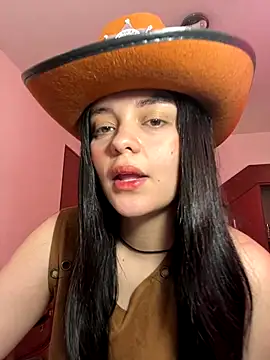 Snapshot of Selena_Roa chatting on October 31, 3:08 pm Selena Roa online show from October 31, 3:08 pm