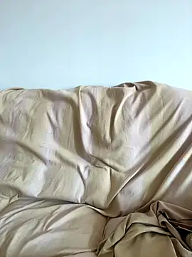 Snapshot of Selena_Roa chatting on November 30, 4:08 pm Selena Roa online show from November 30, 4:08 pm