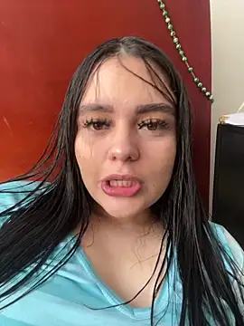 Selena Roa online show from April 12, 3:48 pm