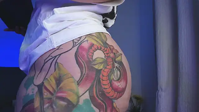 miah storm online show from February 4, 3:12 am