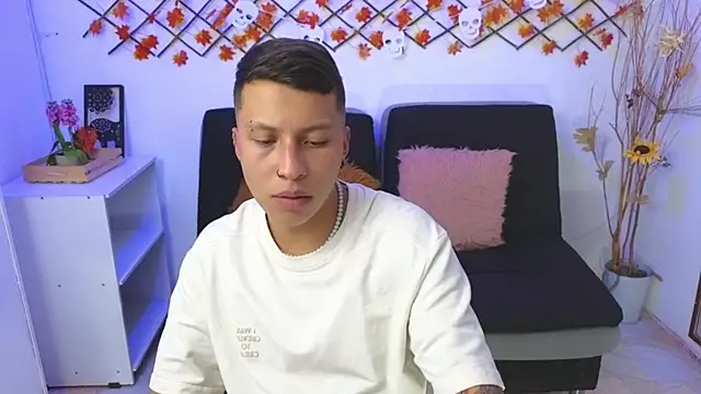 Martin West online show from October 27, 11:27 pm