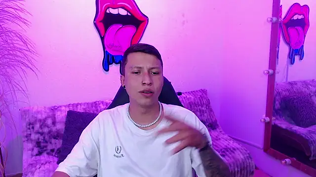 Martin West online show from October 22, 1:16 am