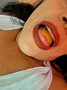 viviana-sexi online show from April 6, 8:54 pm