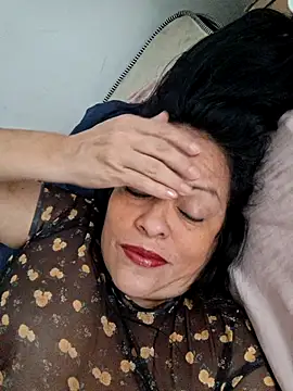 viviana-sexi online show from April 18, 4:31 pm