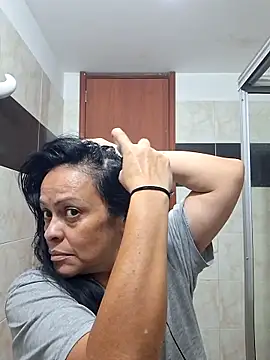 viviana-sexi online show from February 4, 6:58 pm