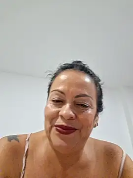viviana-sexi online show from June 3, 2:34 am
