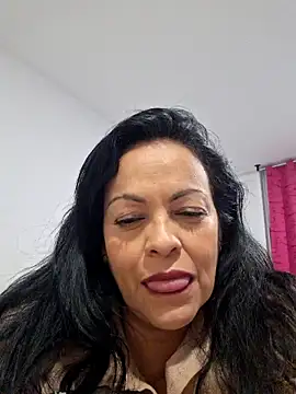 viviana-sexi online show from June 5, 11:54 pm