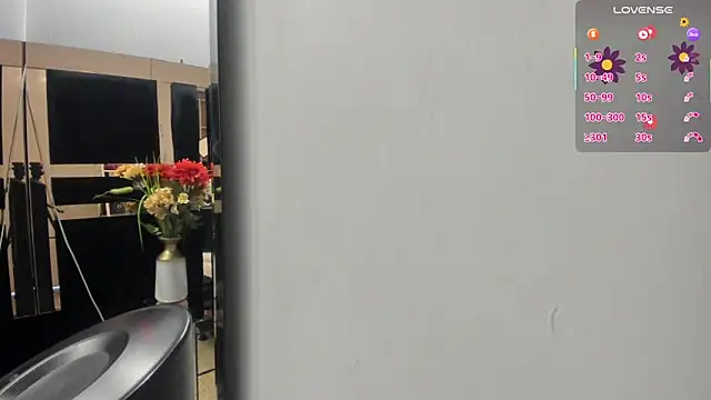 mirandaduboiss online show from February 27, 4:51 pm