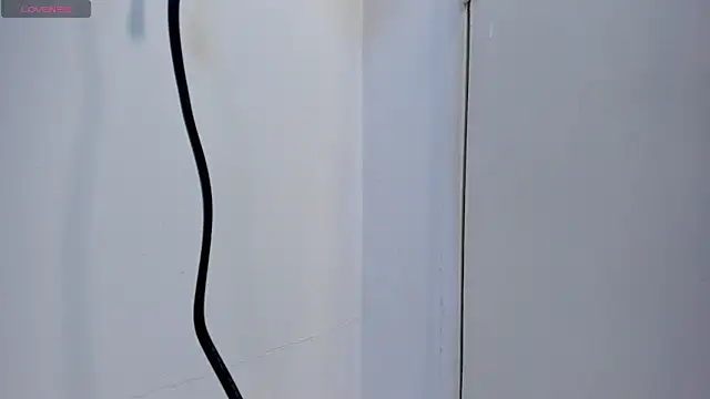 mirandaduboiss online show from April 27, 4:49 pm