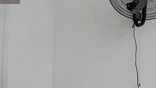 mirandaduboiss online show from April 2, 1:07 pm