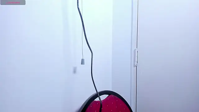 mirandaduboiss online show from March 26, 5:00 pm