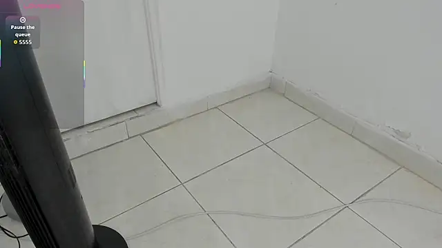 mirandaduboiss online show from April 3, 1:17 pm