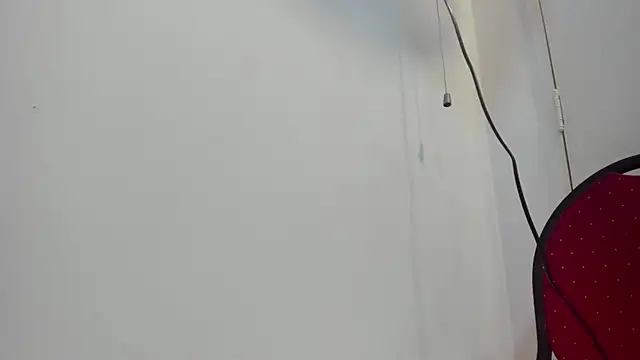 Snapshot of mirandaduboiss chatting on June 25, 5:07 pm mirandaduboiss online show from June 25, 5:07 pm