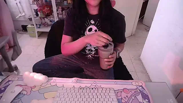 kaithra online show from February 12, 10:20 pm