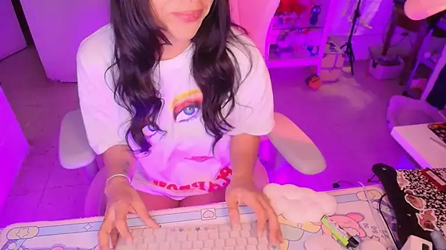 kaithra online show from December 17, 11:21 pm