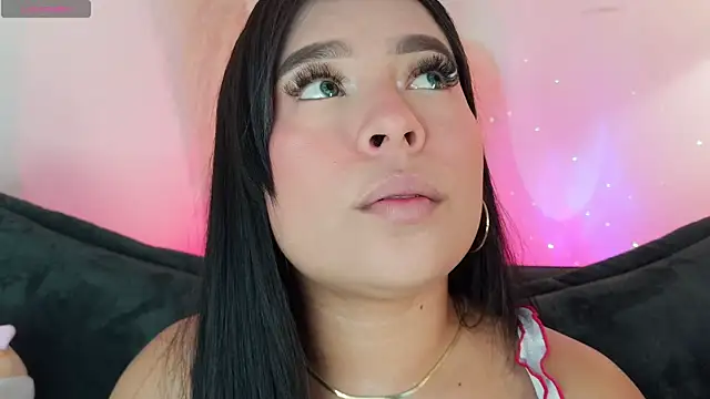 mia roux1 online show from July 12, 9:15 pm