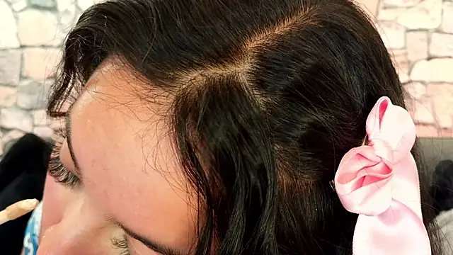 Snapshot of mia_roux1 chatting on October 30, 11:23 pm mia roux1 online show from October 30, 11:23 pm