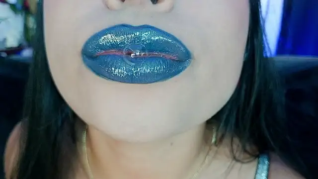 mia roux1 online show from March 8, 2:04 am