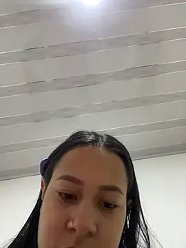 Snapshot of PaulaCruz01 chatting on October 28, 11:47 pm PaulaCruz01 online show from October 28, 11:47 pm