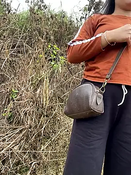 Snapshot of Irin_jo chatting on February 3, 7:46 am Irin jo online show from February 3, 7:46 am