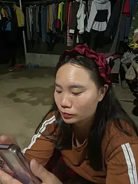 Snapshot of Irin_jo chatting on February 21, 1:35 pm Irin jo online show from February 21, 1:35 pm