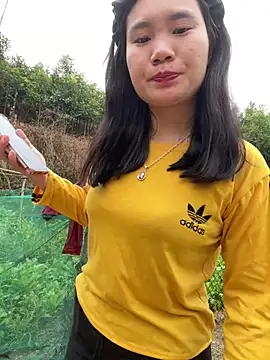 Snapshot of Irin_jo chatting on February 11, 8:58 am Irin jo online show from February 11, 8:58 am