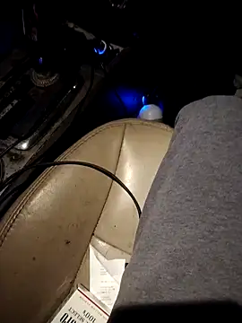 Snapshot of smoothkFire chatting on November 20, 6:47 am smoothkFire online show from November 20, 6:47 am