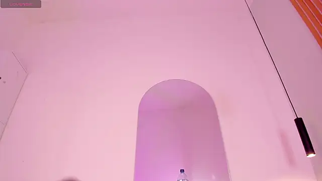 Miss ambrer  online show from March 26, 5:06 am