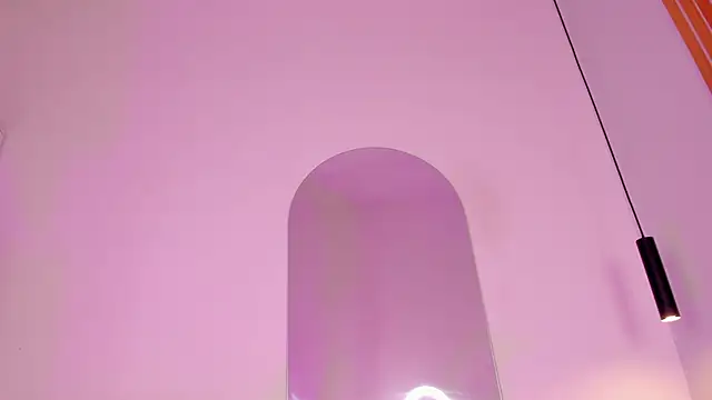 Miss ambrer  online show from April 18, 4:26 am