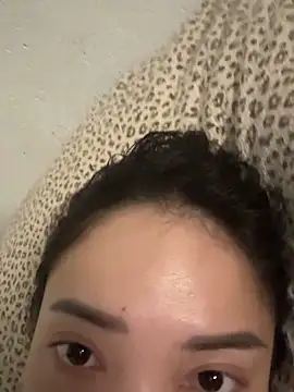 Hana yukii online show from November 12, 7:45 am