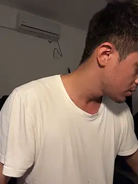 Snapshot of VERGALARGA120 chatting on December 15, 5:46 am VERGALARGA120 online show from December 15, 5:46 am