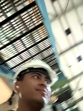 Snapshot of VERGALARGA120 chatting on December 14, 12:50 am VERGALARGA120 online show from December 14, 12:50 am