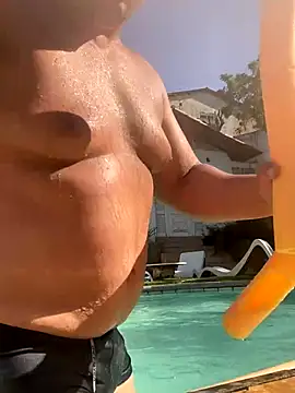 Snapshot of Bkackmamba chatting on November 6, 6:01 pm Bkackmamba online show from November 6, 6:01 pm