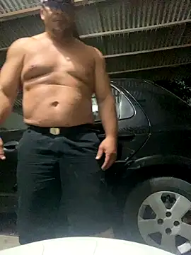 Snapshot of Bkackmamba chatting on December 1, 11:05 pm Bkackmamba online show from December 1, 11:05 pm