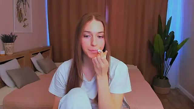 sassy cutie online show from February 26, 2:28 pm