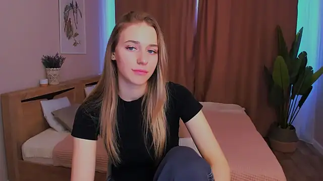 sassy cutie online show from February 21, 9:11 am