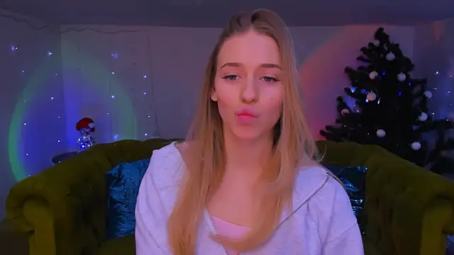 sassy cutie online show from January 10, 1:17 pm