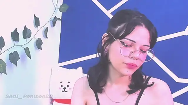 Snapshot of soni_ponwoo chatting on November 30, 3:46 pm soni ponwoo online show from November 30, 3:46 pm