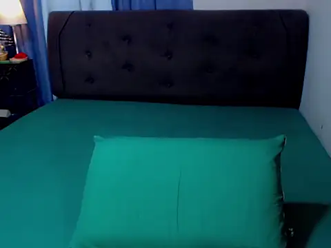 Snapshot of amalia92 chatting on November 24, 4:56 am amalia92 online show from November 24, 4:56 am