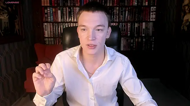 Snapshot of Derek_Banville chatting on November 14, 8:12 pm Derek Banville online show from November 14, 8:12 pm