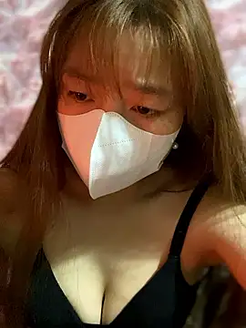 kitty-20x online show from January 9, 8:05 pm