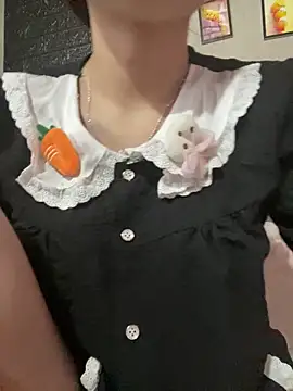 kitty-20x online show from May 21, 10:12 am